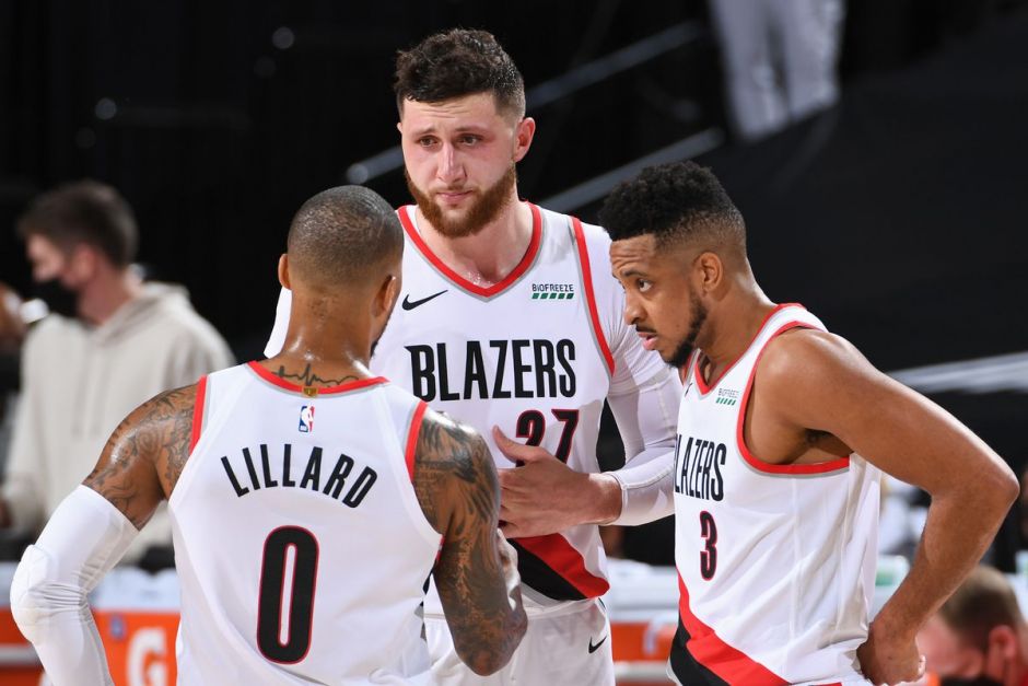 肋部接应拉 肋部接应拉